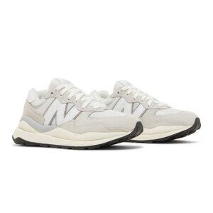 New Balance 57/40 Nimbus Cloud Size 8